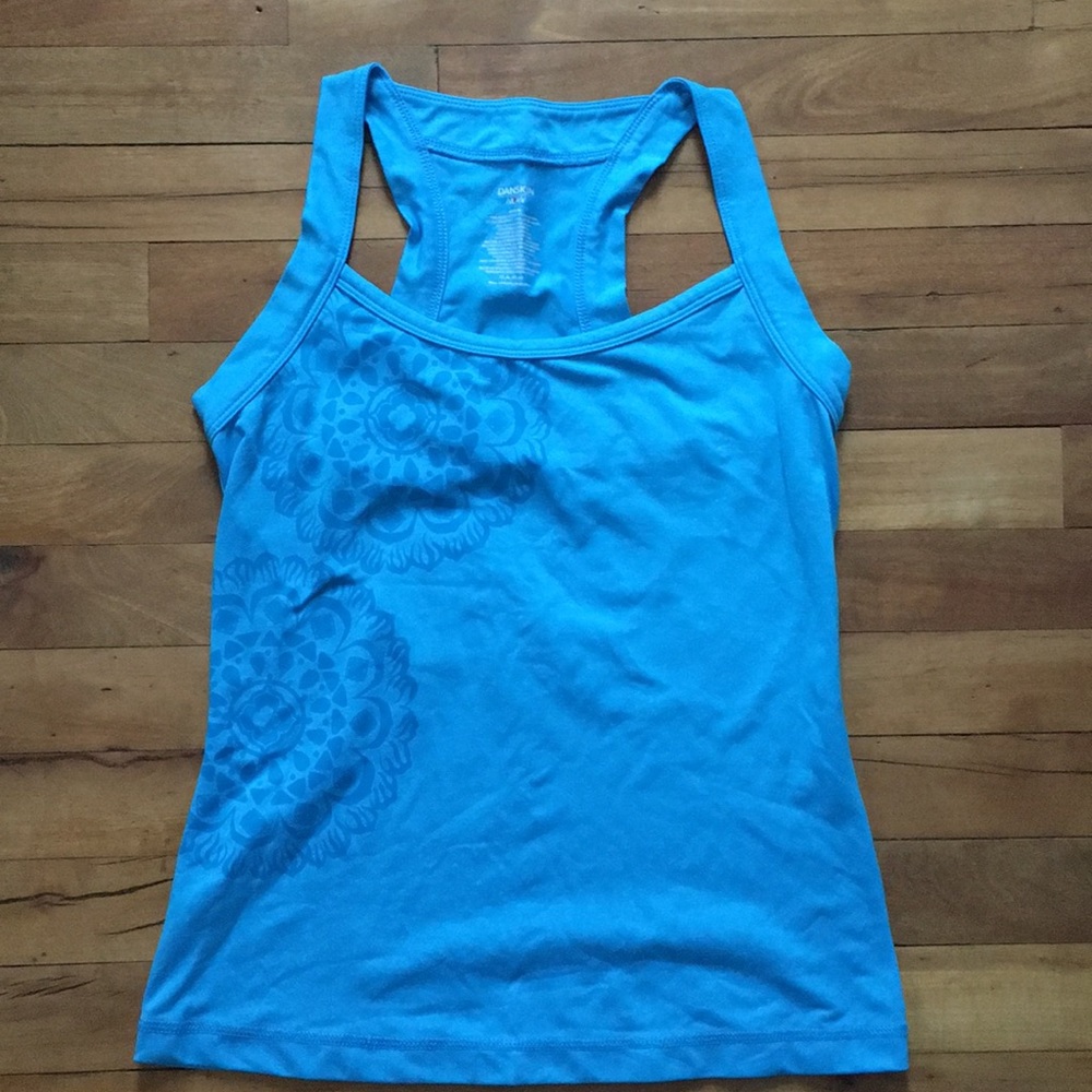 Light blue workout tanktop women’s